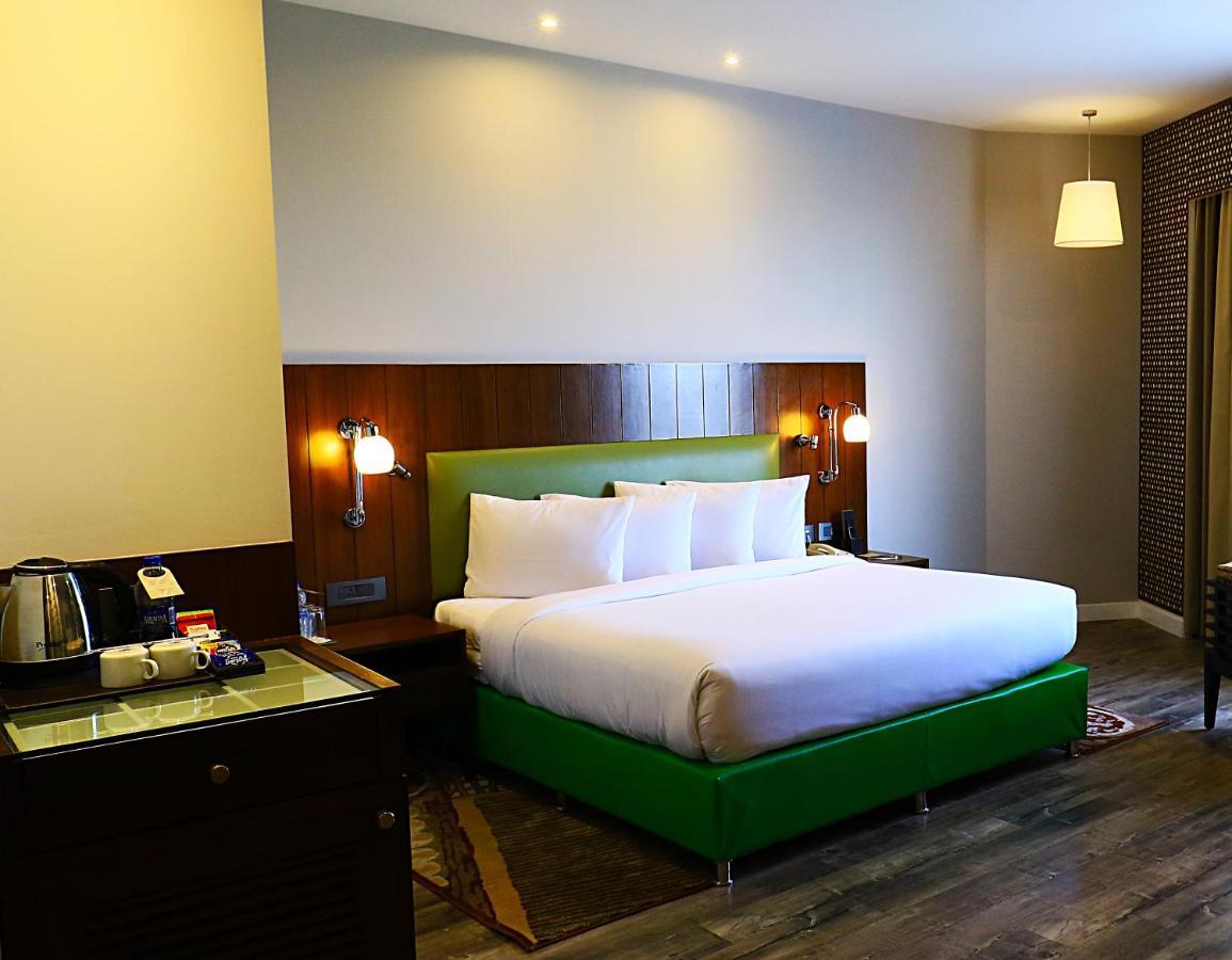 Country Inn & Suites By Radisson Jammu Exterior foto