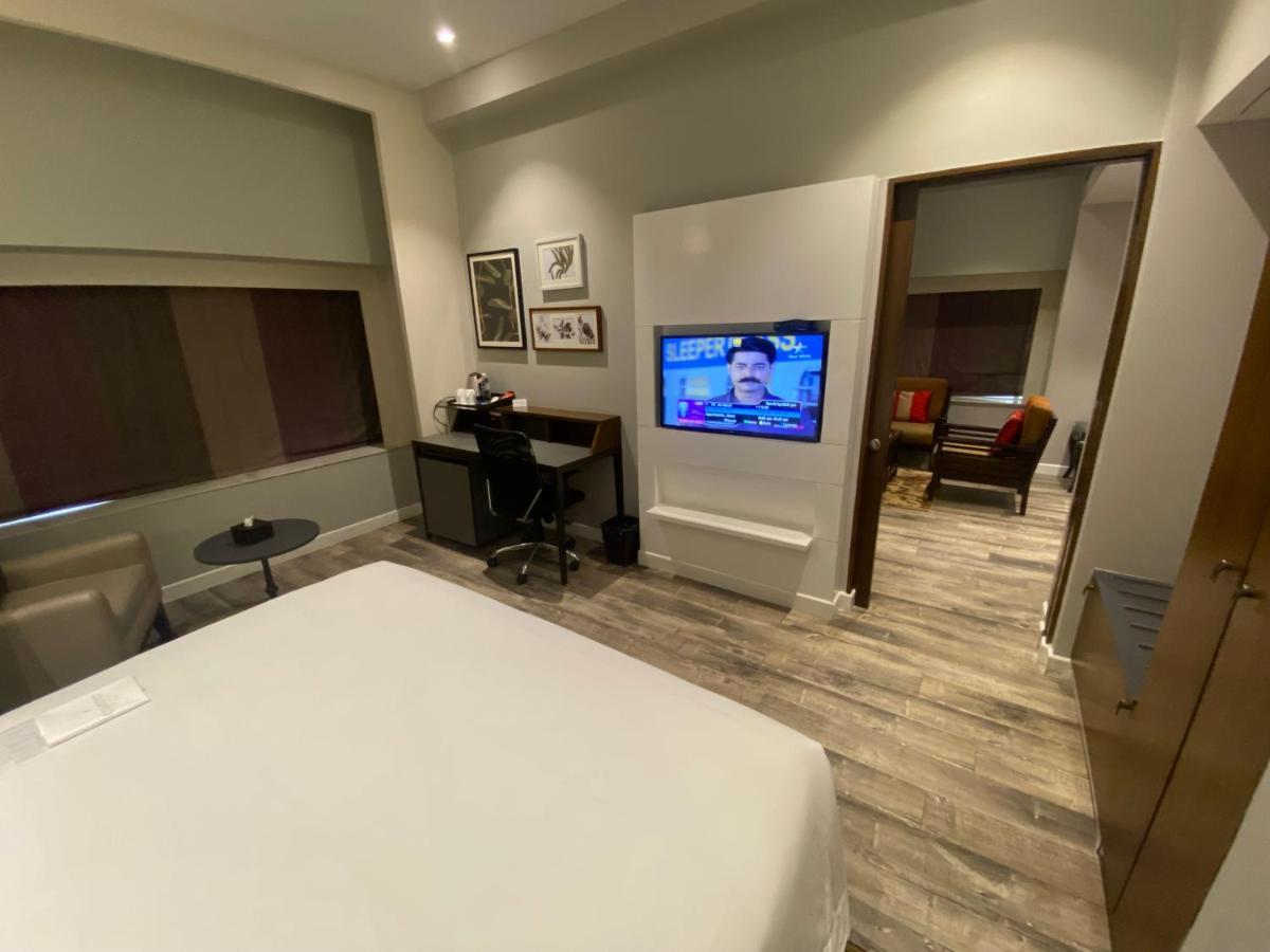 Country Inn & Suites By Radisson Jammu Exterior foto