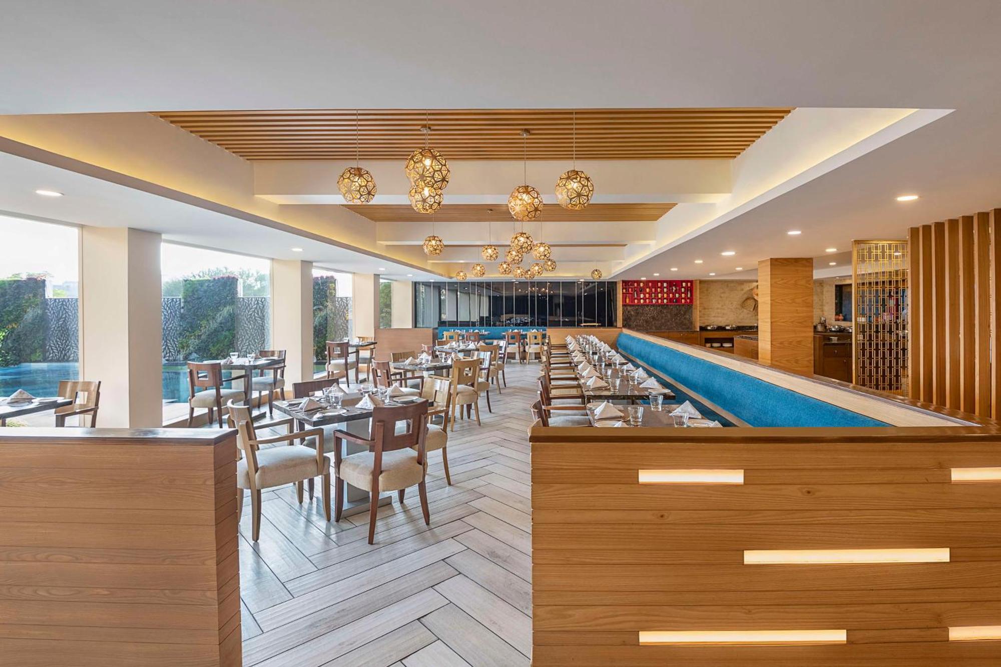 Country Inn & Suites By Radisson Jammu Exterior foto
