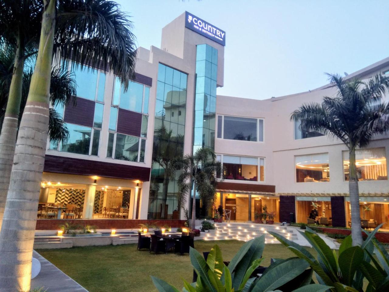 Country Inn & Suites By Radisson Jammu Exterior foto